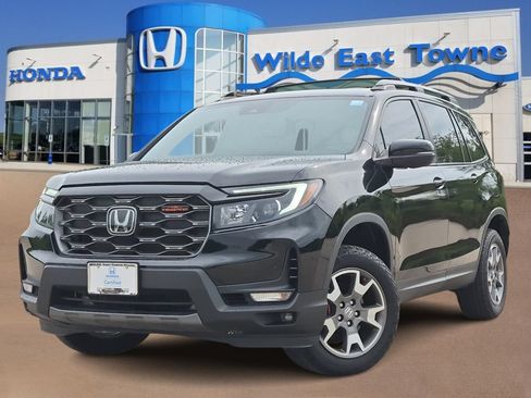 Certified 2023 Honda Passport TrailSport image 1