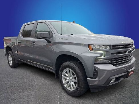 Used 2021 Chevrolet Silverado 1500 RST image 3