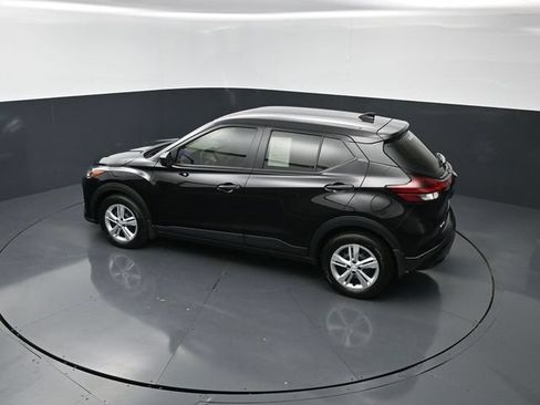 Used 2025 Nissan Kicks Play S FWD image 22