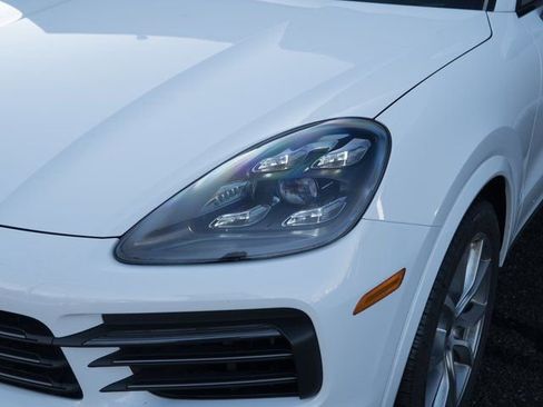 Certified 2023 Porsche Cayenne S Platinum image 11
