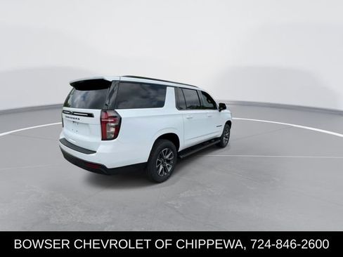 Certified 2024 Chevrolet Suburban Z71 w/ Luxury Package image 8