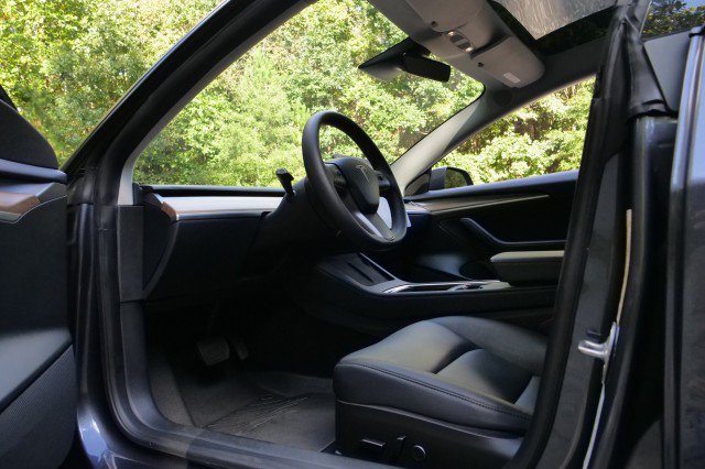 Used 2023 Tesla Model 3 Long Range AWD/4WD image 15