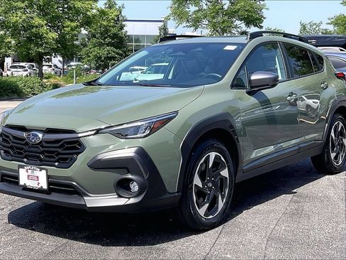 Used 2024 Subaru Crosstrek 2.5i Limited w/ Crosstrek Mirror Package AWD/4WD image 15