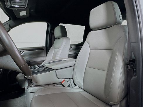 Used 2024 GMC Sierra 1500 SLT image 11