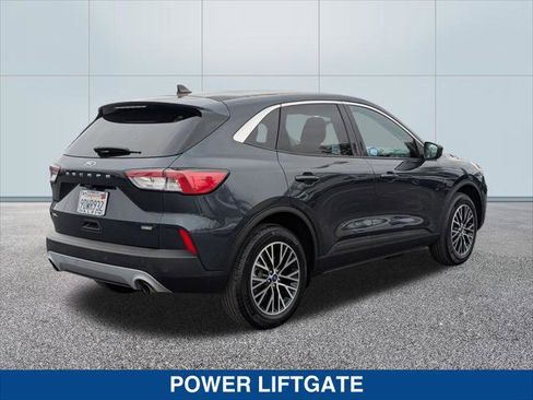 Certified 2022 Ford Escape SEL image 5