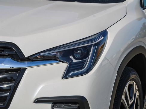 New 2025 Subaru Ascent Limited image 8