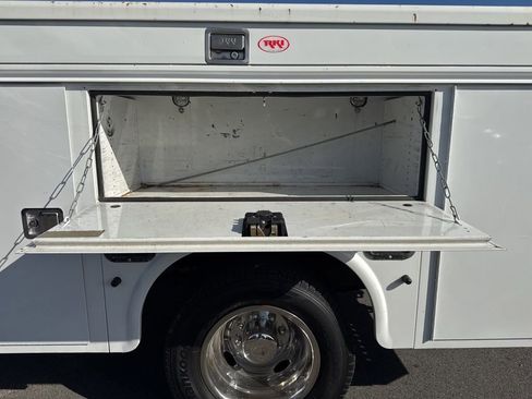 Used 2012 Ford F350 XL w/ PWR Equipment Group image 17