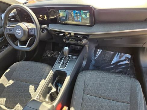 Used 2026 Nissan Kicks SV image 15