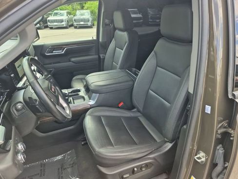 Certified 2023 GMC Sierra 1500 Elevation w/ Elevation Premium Package AWD/4WD image 19