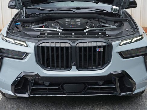 Used 2023 BMW X7 M60i w/ Executive Package AWD/4WD image 8