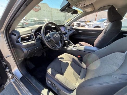Used 2022 Toyota Camry LE FWD image 10