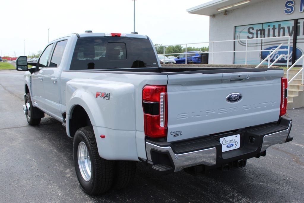 New 2026 Ford F350 Lariat w/ Lariat Ultimate Package AWD/4WD image 3