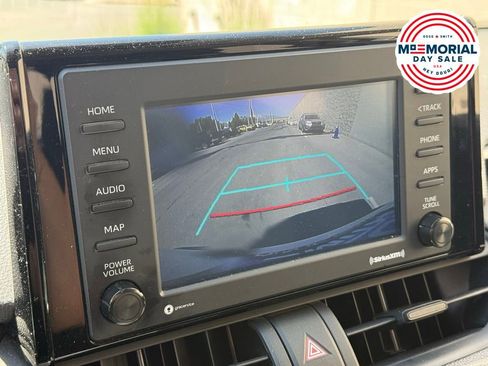 Used 2022 Toyota RAV4 XLE w/ Convenience Package AWD/4WD image 14
