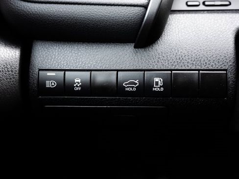 Certified 2023 Toyota Camry SE image 21