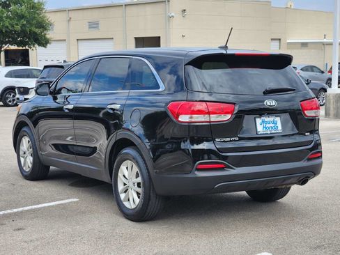 Used 2018 Kia Sorento L FWD image 5