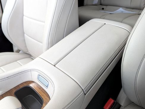 Used 2024 Mercedes-Benz GLE 450 GLE 450 4MATIC SUV image 29