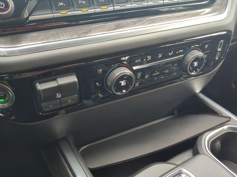 Used 2022 Chevrolet Silverado 1500 LTZ w/ LTZ Premium Package image 20