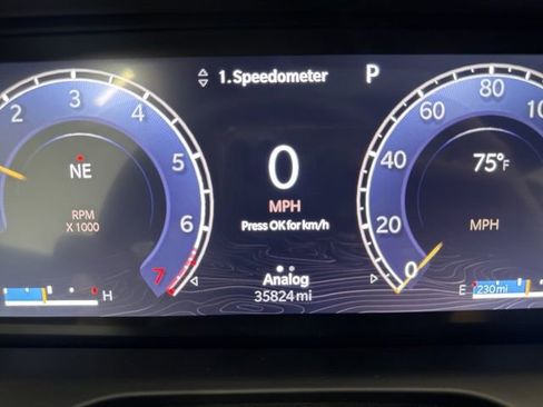 Used 2024 Jeep Grand Cherokee Altitude AWD/4WD image 34