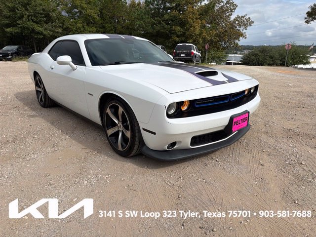 Used 2019 Dodge Challenger R/T w/ Driver Convenience Group RWD image 1