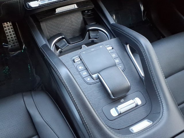 Certified 2022 Mercedes-Benz GLS 450 4MATIC w/ AMG Line Exterior image 7