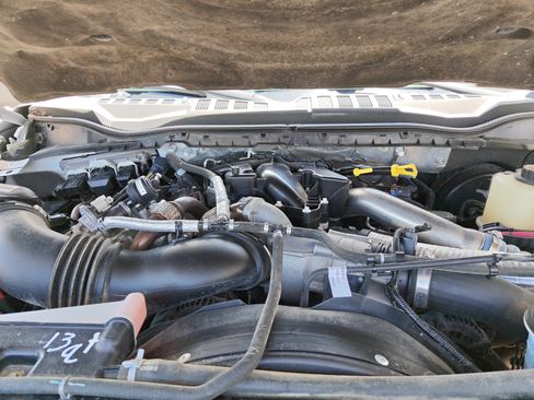 Used 2017 Ford F250 Lariat w/ Chrome Package AWD/4WD image 26