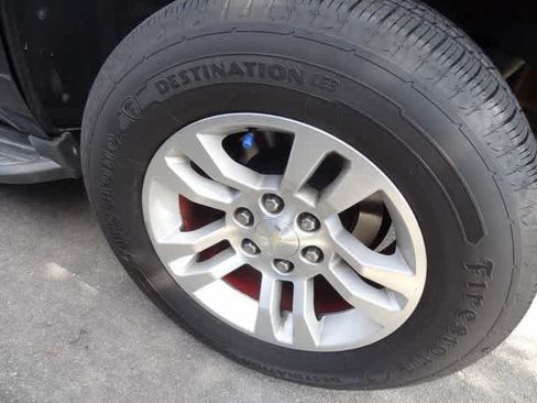 Used 2017 Chevrolet Tahoe LT AWD/4WD image 12