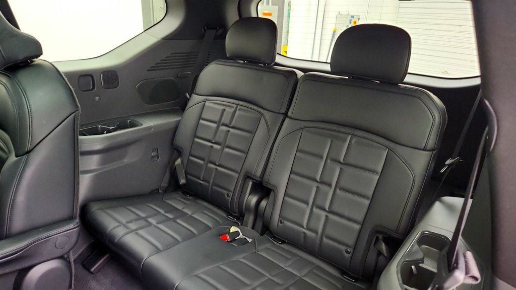 Used 2026 Kia EV9 Land w/ Nightfall Edition Package AWD/4WD image 20