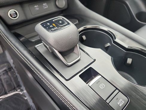 Certified 2023 Nissan Rogue SL AWD/4WD image 16
