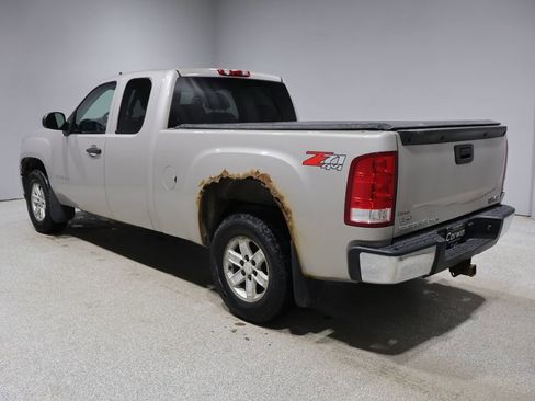 Used 2009 GMC Sierra 1500 SLE w/ Power Pack Plus AWD/4WD image 5
