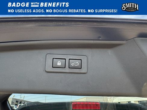 Used 2023 Subaru Outback Touring XT AWD/4WD image 20