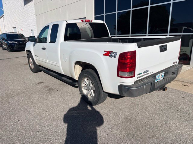 Used 2010 GMC Sierra 1500 SLE w/ Power Pack Plus AWD/4WD image 2