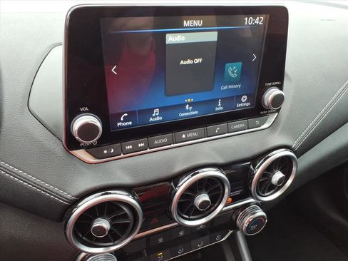 Used 2022 Nissan Sentra SV image 30