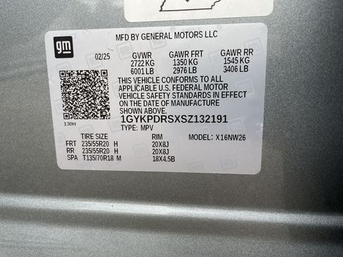 Certified 2025 Cadillac XT6 Premium Luxury AWD/4WD image 37