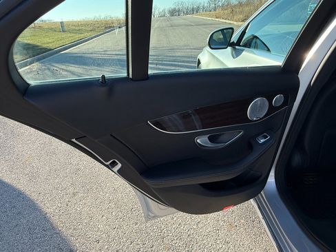 Used 2017 Mercedes-Benz C 300 C 300 4MATIC image 24