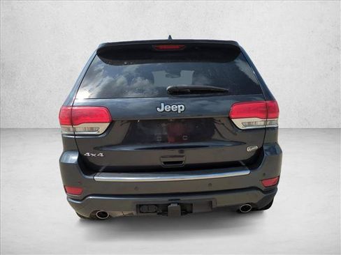Used 2015 Jeep Grand Cherokee Overland w/ Advanced Technology Group AWD/4WD image 6