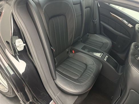 Used 2012 Mercedes-Benz CLS 550 4MATIC image 11