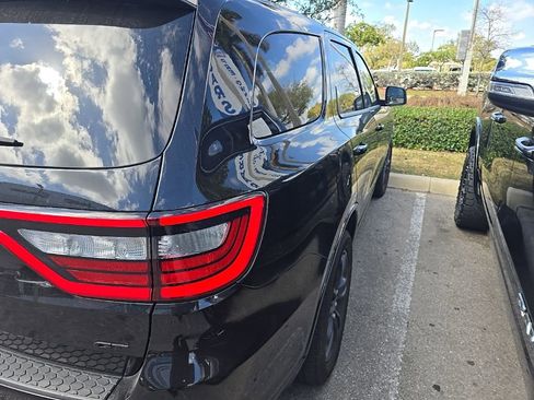 Used 2022 Dodge Durango GT image 4
