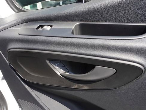 Used 2024 Mercedes-Benz Sprinter 4500 image 14