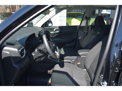 New 2026 Hyundai Venue SEL image 10