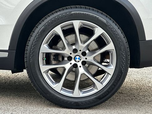 Used 2022 BMW X5 sDrive40i w/ Parking Assistance Package image 27