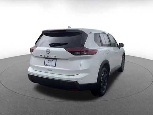 Used 2025 Nissan Rogue SV image 15