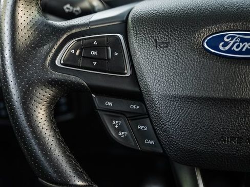 Used 2016 Ford Focus ST FWD image 65