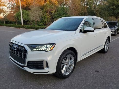 Used 2021 Audi Q7 2.0T Premium Plus w/ Executive Package image 2