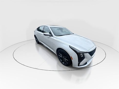 Used 2025 Cadillac CT5 Sport image 2