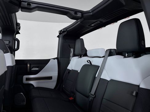 Used 2025 GMC Hummer EV 3X image 7