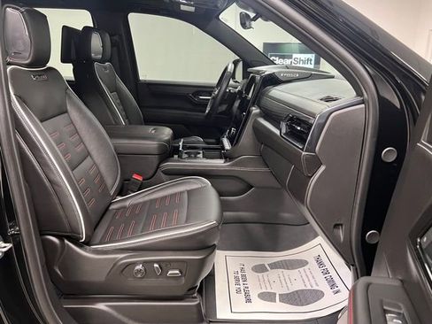 Used 2025 GMC Yukon AT4 Ultimate w/ LPO, Floor Liner Package image 61