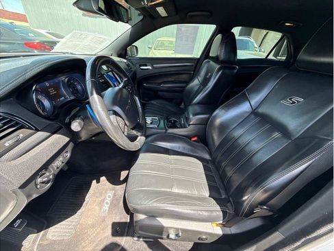 Used 2016 Chrysler 300 S RWD image 13