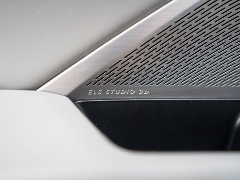 Certified 2023 Acura MDX SH-AWD w/ Advance Package image 27