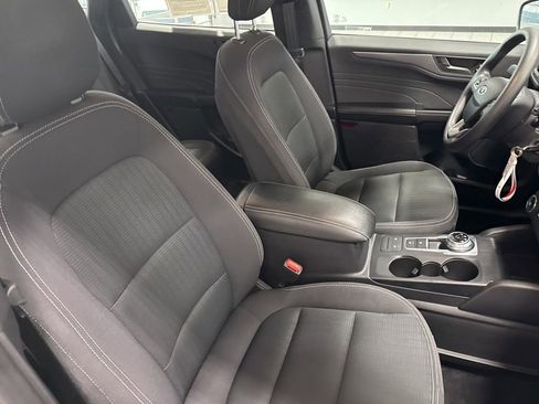 Used 2023 Ford Escape AWD image 43