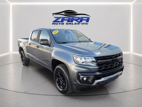 Used 2021 Chevrolet Colorado Z71 w/ Safety Package AWD/4WD image 9